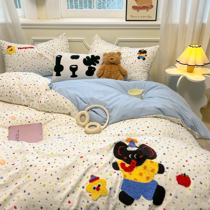 91家纺网 家纺一手货源 找家纺 （总）韩巢家纺 2025新款直播热销款毛巾绣四件套可爱超柔学生季宿舍床上三件套（提供卖家秀）