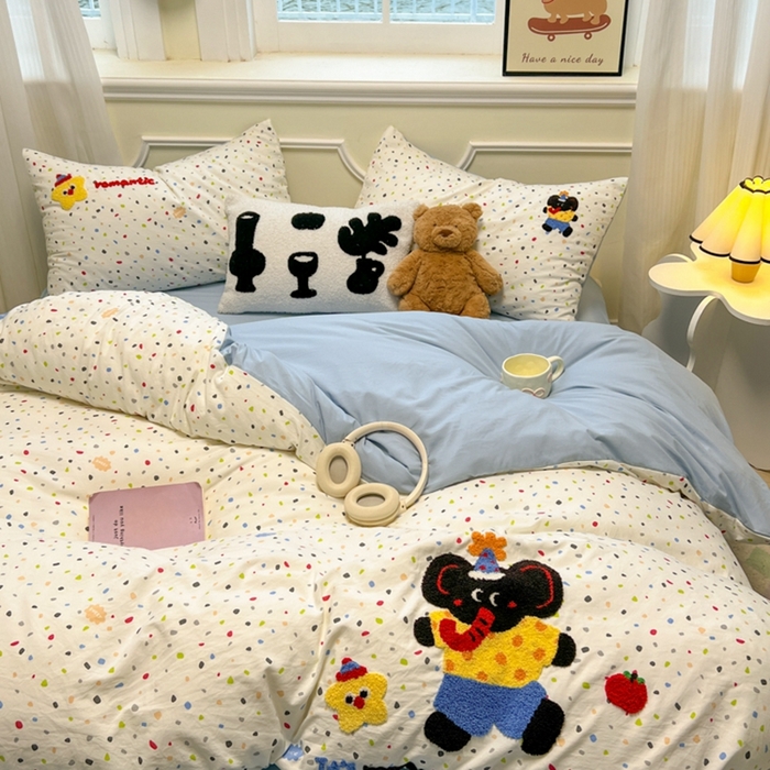 91家纺网 家纺一手货源 找家纺 （总）韩巢家纺 2025新款直播热销款毛巾绣四件套可爱超柔学生季宿舍床上三件套（提供卖家秀）