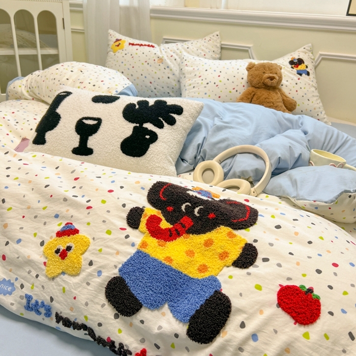 91家纺网 家纺一手货源 找家纺 （总）韩巢家纺 2025新款直播热销款毛巾绣四件套可爱超柔学生季宿舍床上三件套（提供卖家秀）