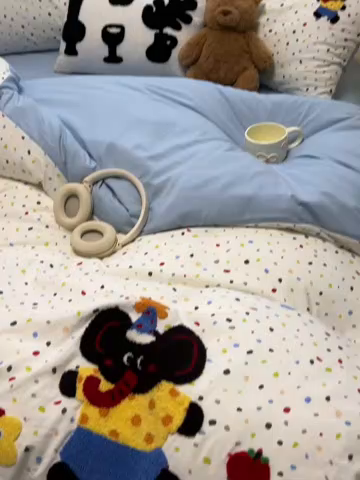 91家纺网 家纺一手货源 找家纺 （总）韩巢家纺 2025新款直播热销款毛巾绣四件套可爱超柔学生季宿舍床上三件套（提供卖家秀）