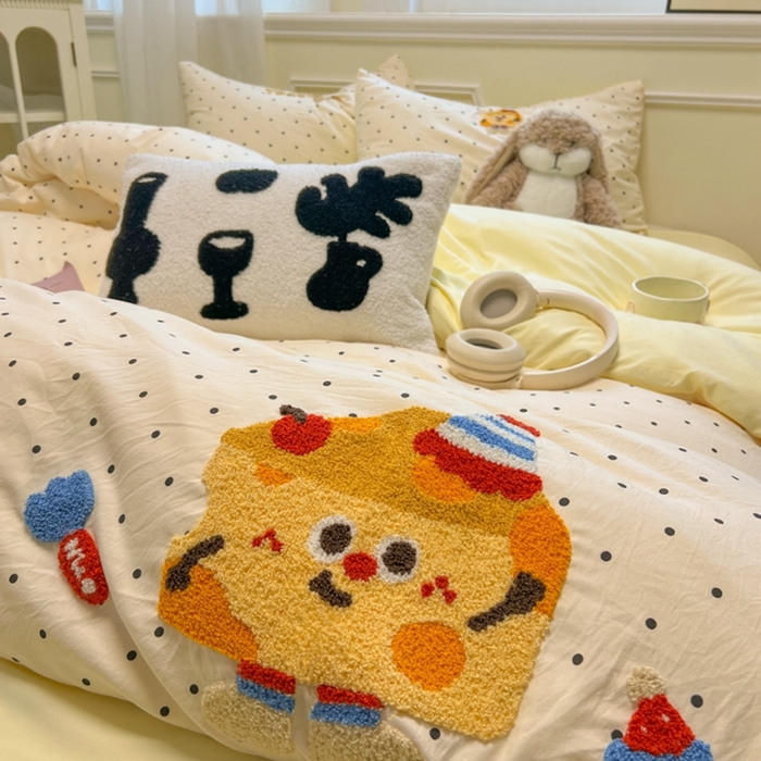 91家纺网 家纺一手货源 找家纺 韩巢家纺 2025新款直播热销款毛巾绣四件套可爱超柔学生季宿舍床上三件套（提供卖家秀） 斑点蛋糕