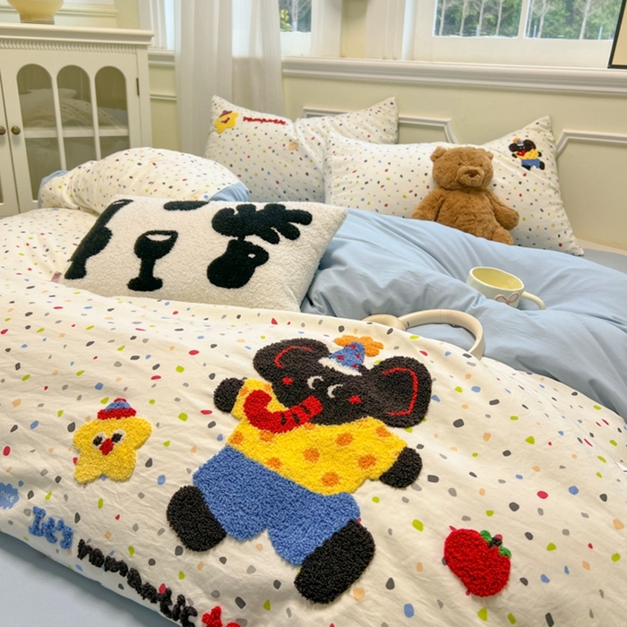 91家纺网 家纺一手货源 找家纺 韩巢家纺 2025新款直播热销款毛巾绣四件套可爱超柔学生季宿舍床上三件套（提供卖家秀） 时尚象先生