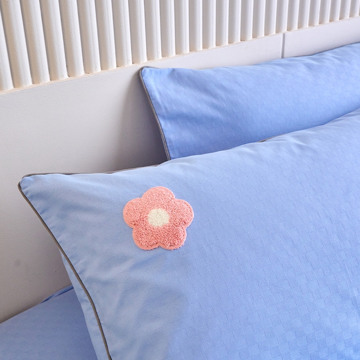 91家纺网 家纺一手货源 找家纺 春皖家纺 2025新款全棉纯棉提花粗布毛巾绣单枕套 枕套单件-风格二 粉嘟嘟-蓝