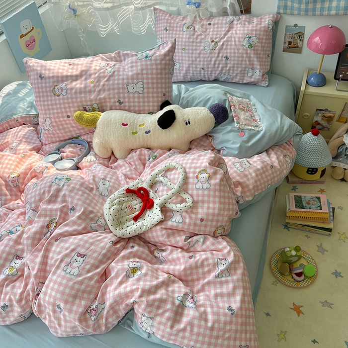 91家纺网 家纺一手货源 找家纺 原素 2025新款学生季双拼少女心水洗棉双层纱四件套 粉格西高地