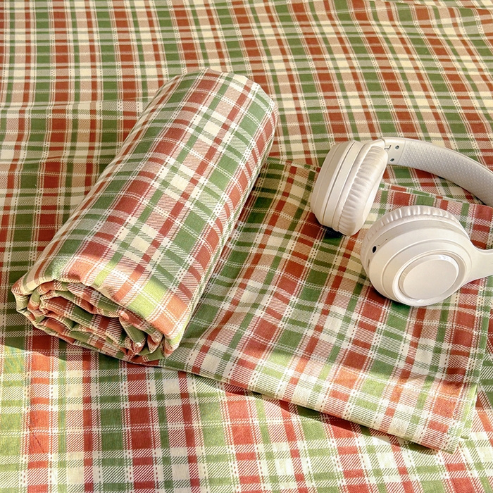 91家纺网 家纺一手货源 找家纺 （总）百寐2025新款全棉学生季宿舍格子简约床单0.9宿舍纯棉双层纱单床单