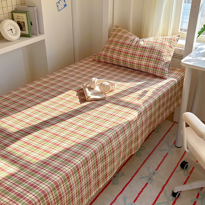 91家纺网 家纺一手货源 找家纺 （总）百寐2025新款全棉学生季宿舍格子简约床单0.9宿舍纯棉双层纱单床单