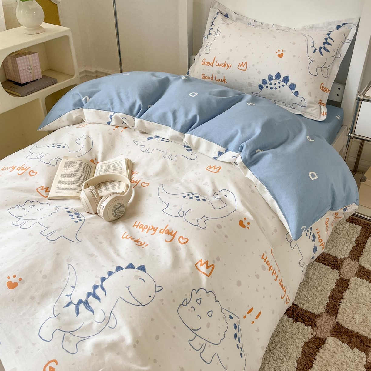 91家纺网 家纺一手货源 找家纺 涵宸家纺 2025新款学生图-全棉印花-ins印花三件套四件套 星球龙