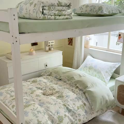 91家纺网 家纺一手货源 找家纺 涵宸家纺 2025新款学生图-全棉印花-ins印花三件套四件套 春水雨漫