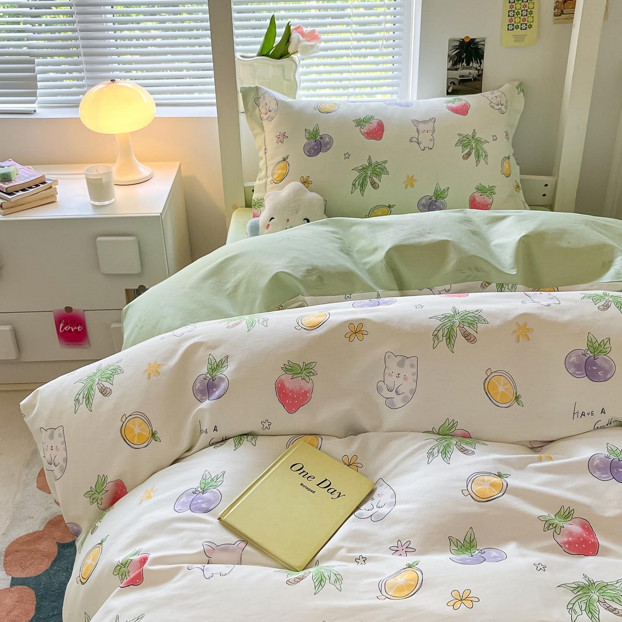 91家纺网 家纺一手货源 找家纺 涵宸家纺 2025新款学生图-全棉印花-ins印花三件套四件套 翠薇果