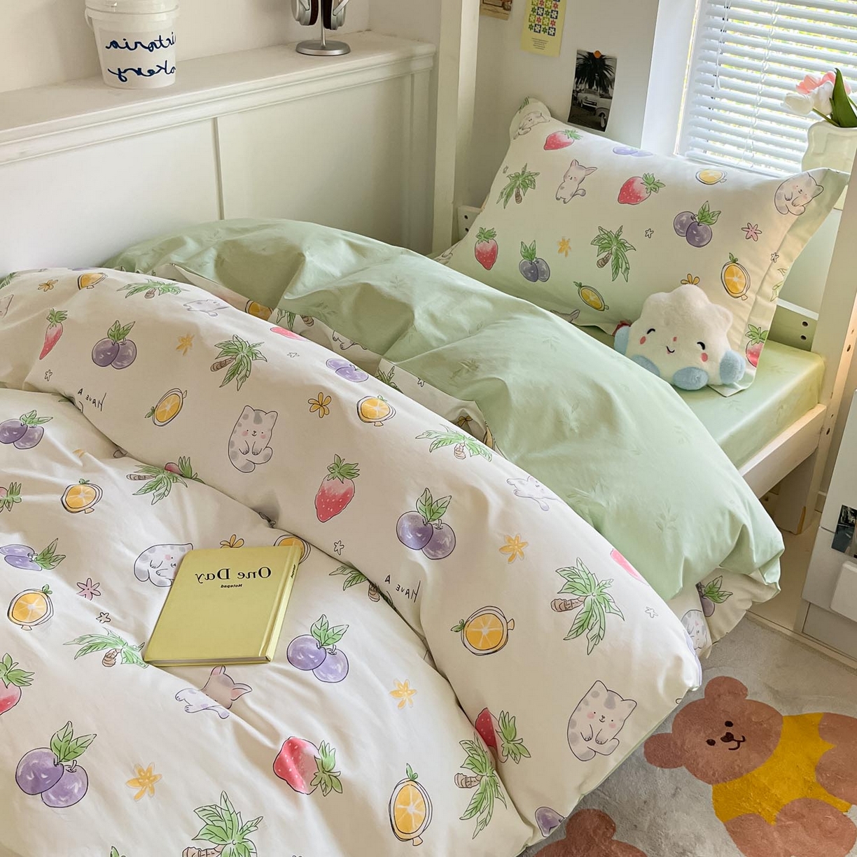 91家纺网 家纺一手货源 找家纺 涵宸家纺 2025新款学生图-全棉印花-ins印花三件套四件套 翠薇果