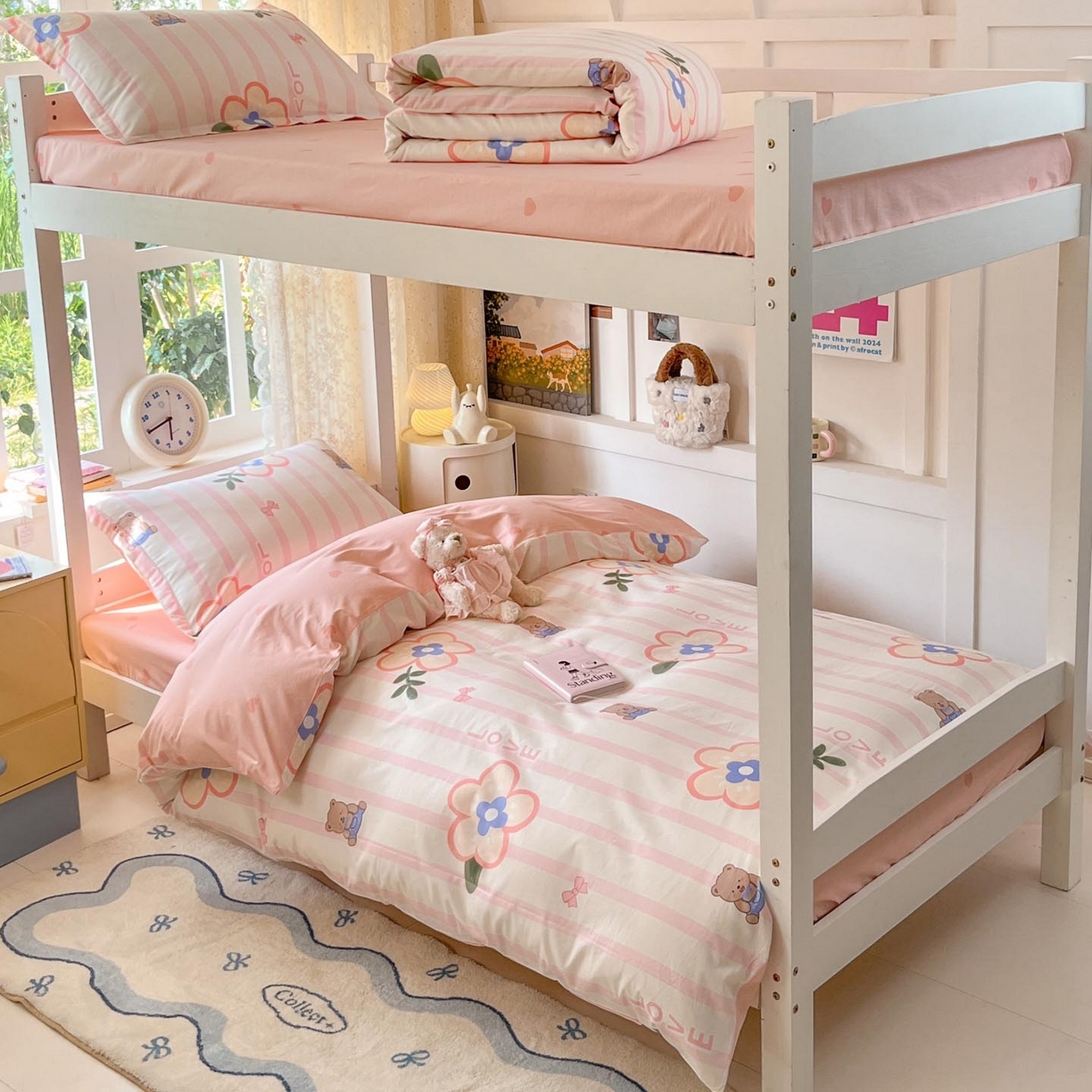 91家纺网 家纺一手货源 找家纺 涵宸家纺 2025新款学生图-全棉印花-ins印花三件套四件套 弗洛斯