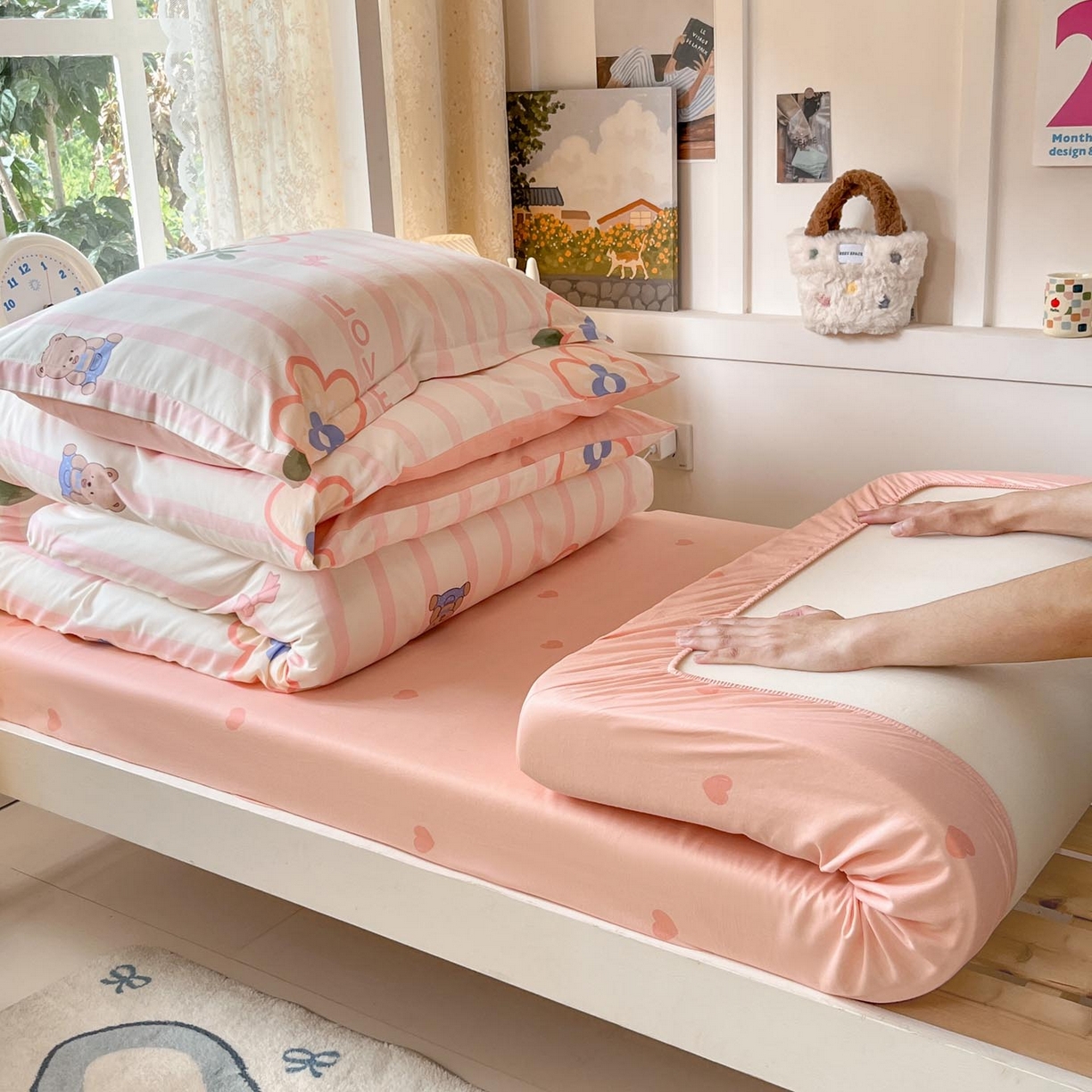 91家纺网 家纺一手货源 找家纺 涵宸家纺 2025新款学生图-全棉印花-ins印花三件套四件套 弗洛斯