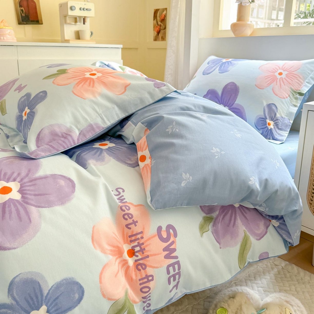 91家纺网 家纺一手货源 找家纺 涵宸家纺 2025新款学生图-全棉印花-ins印花三件套四件套 花季