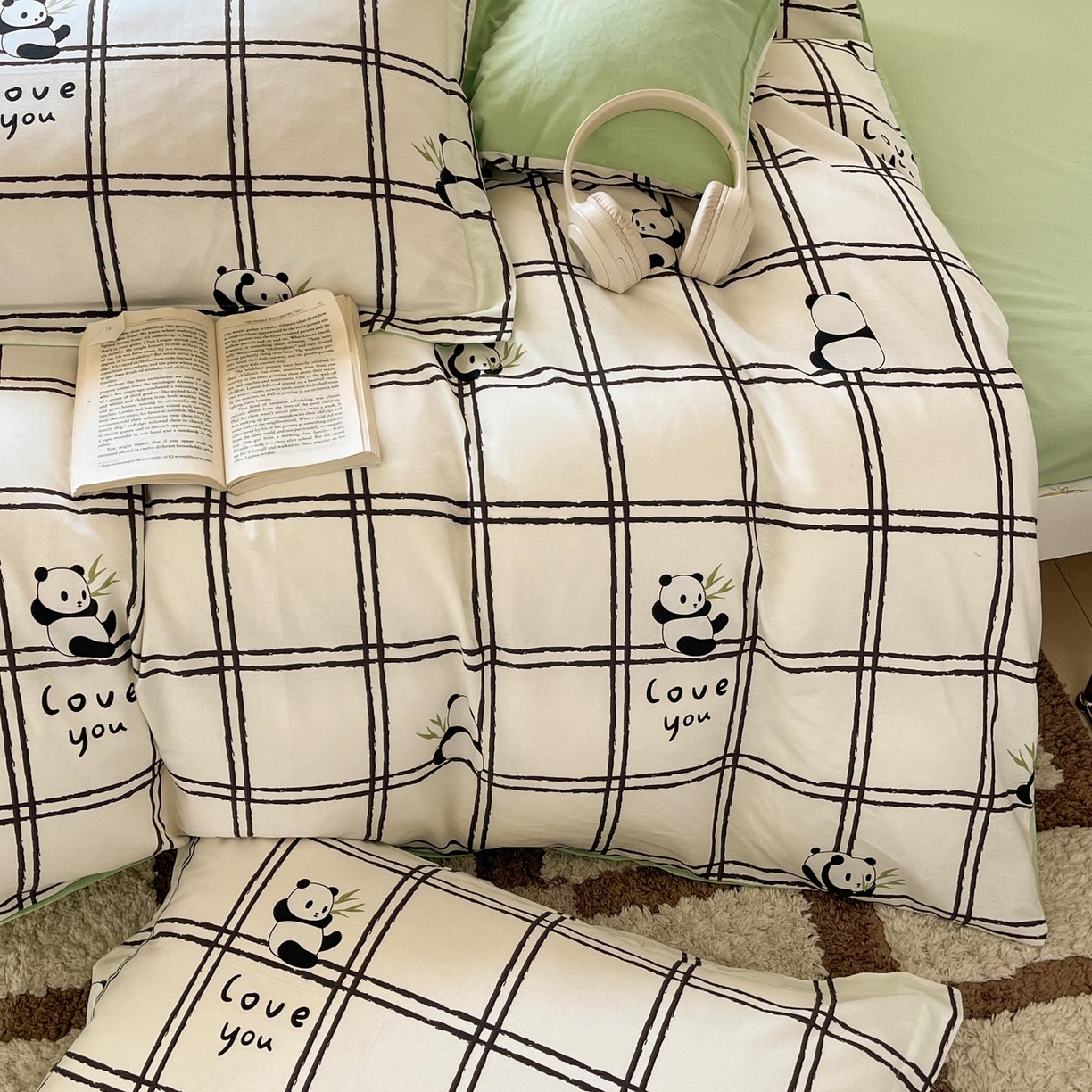 91家纺网 家纺一手货源 找家纺 涵宸家纺 2025新款学生图-全棉印花-ins印花三件套四件套 趣味熊猫