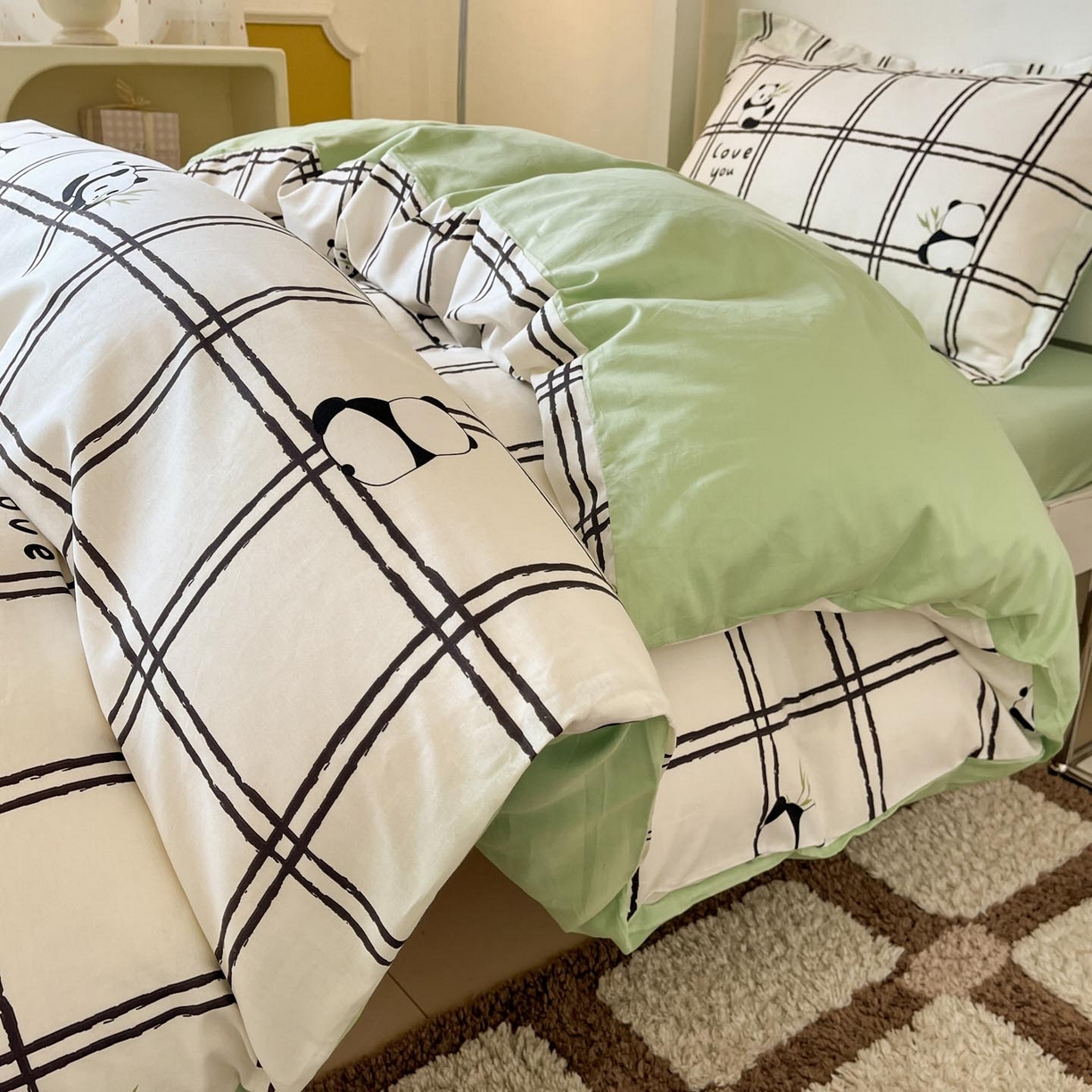 91家纺网 家纺一手货源 找家纺 涵宸家纺 2025新款学生图-全棉印花-ins印花三件套四件套 趣味熊猫