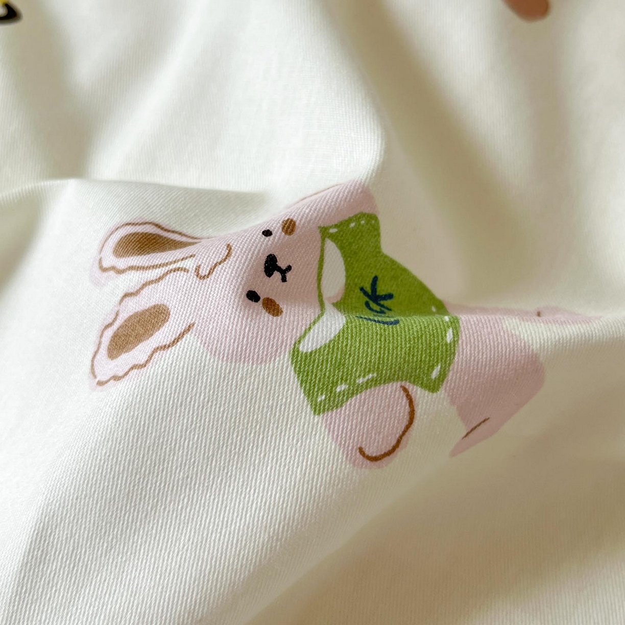 91家纺网 家纺一手货源 找家纺 涵宸家纺 2025新款学生图-全棉印花-ins印花三件套四件套 森岛精灵