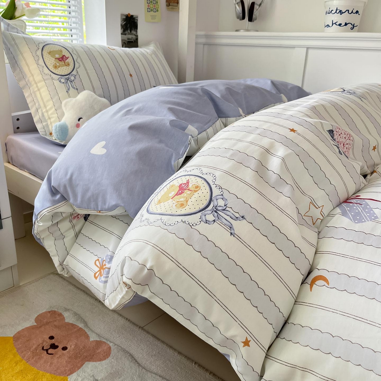 91家纺网 家纺一手货源 找家纺 涵宸家纺 2025新款学生图-全棉印花-ins印花三件套四件套 图蓝朵朵