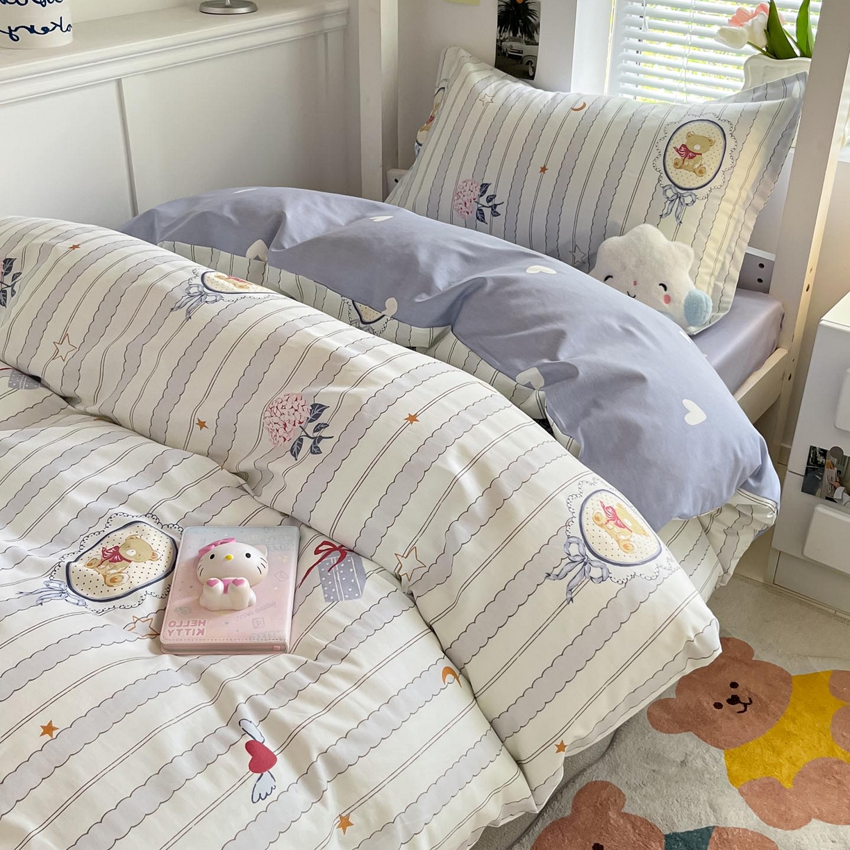 91家纺网 家纺一手货源 找家纺 涵宸家纺 2025新款学生图-全棉印花-ins印花三件套四件套 图蓝朵朵