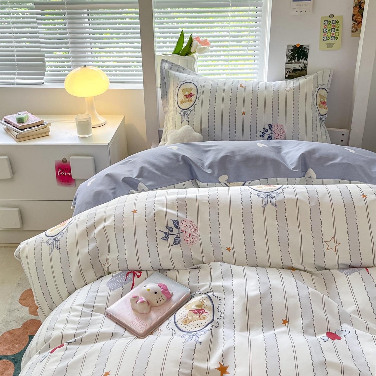 91家纺网 家纺一手货源 找家纺 涵宸家纺 2025新款学生图-全棉印花-ins印花三件套四件套 图蓝朵朵