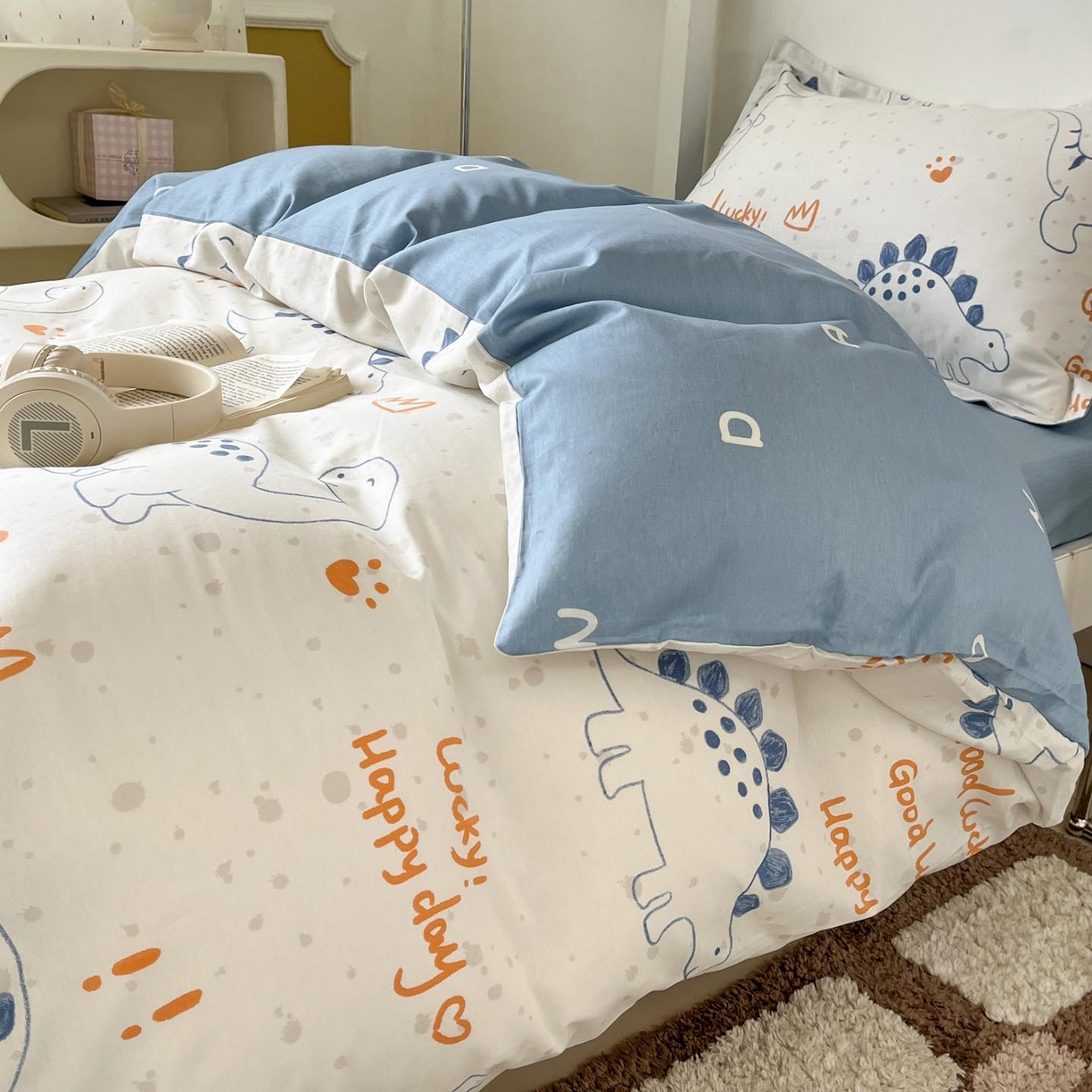 91家纺网 家纺一手货源 找家纺 涵宸家纺 2025新款学生图-全棉印花-ins印花三件套四件套 星球龙