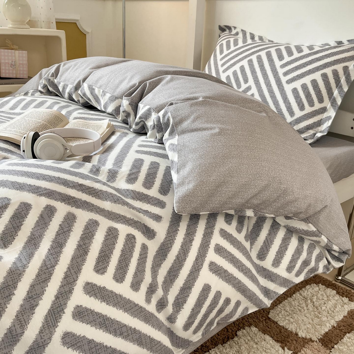 91家纺网 家纺一手货源 找家纺 （总）涵宸家纺 2025新款学生图-全棉印花-甜系三件套四件套