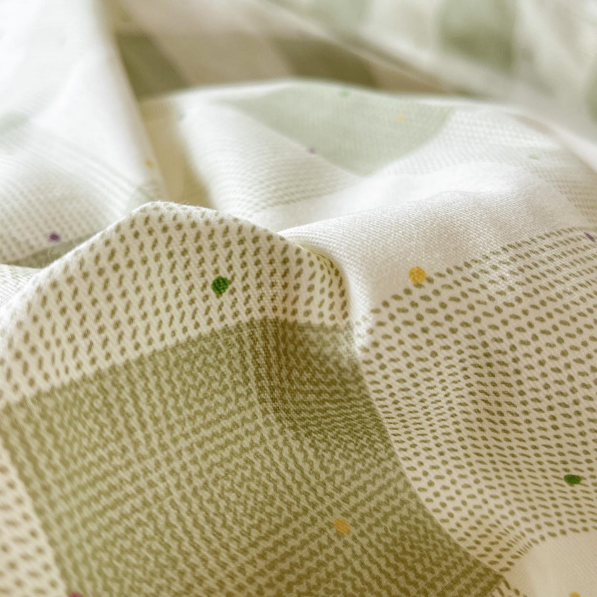 91家纺网 家纺一手货源 找家纺 涵宸家纺 2025新款学生图-全棉印花-甜系三件套四件套 A芥绿结