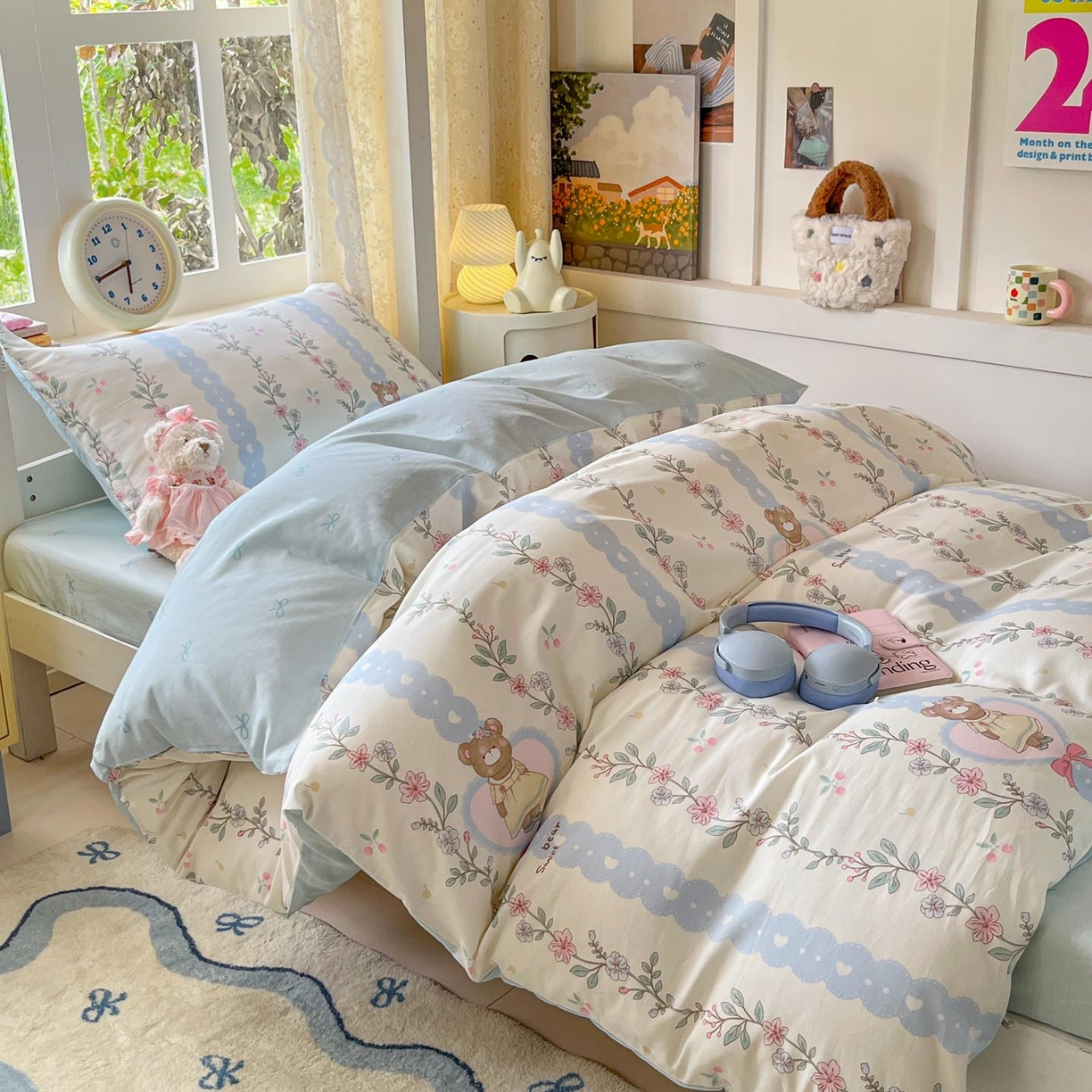 91家纺网 家纺一手货源 找家纺 涵宸家纺 2025新款学生图-全棉印花-甜系三件套四件套 A静享时光