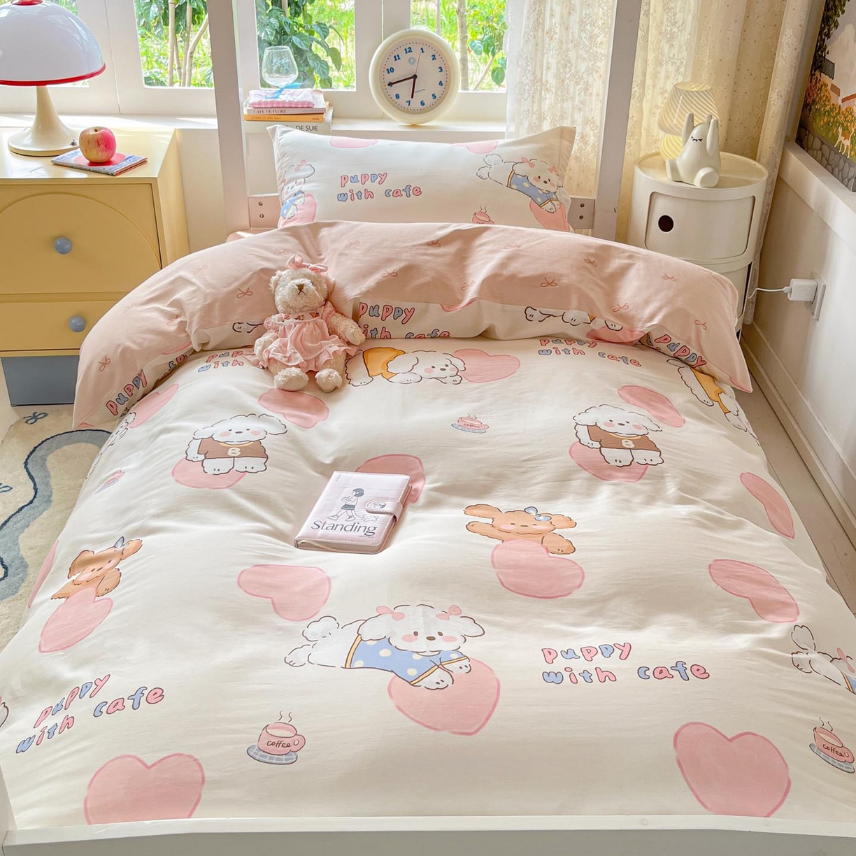 91家纺网 家纺一手货源 找家纺 涵宸家纺 2025新款学生图-全棉印花-甜系三件套四件套 A幸运犬