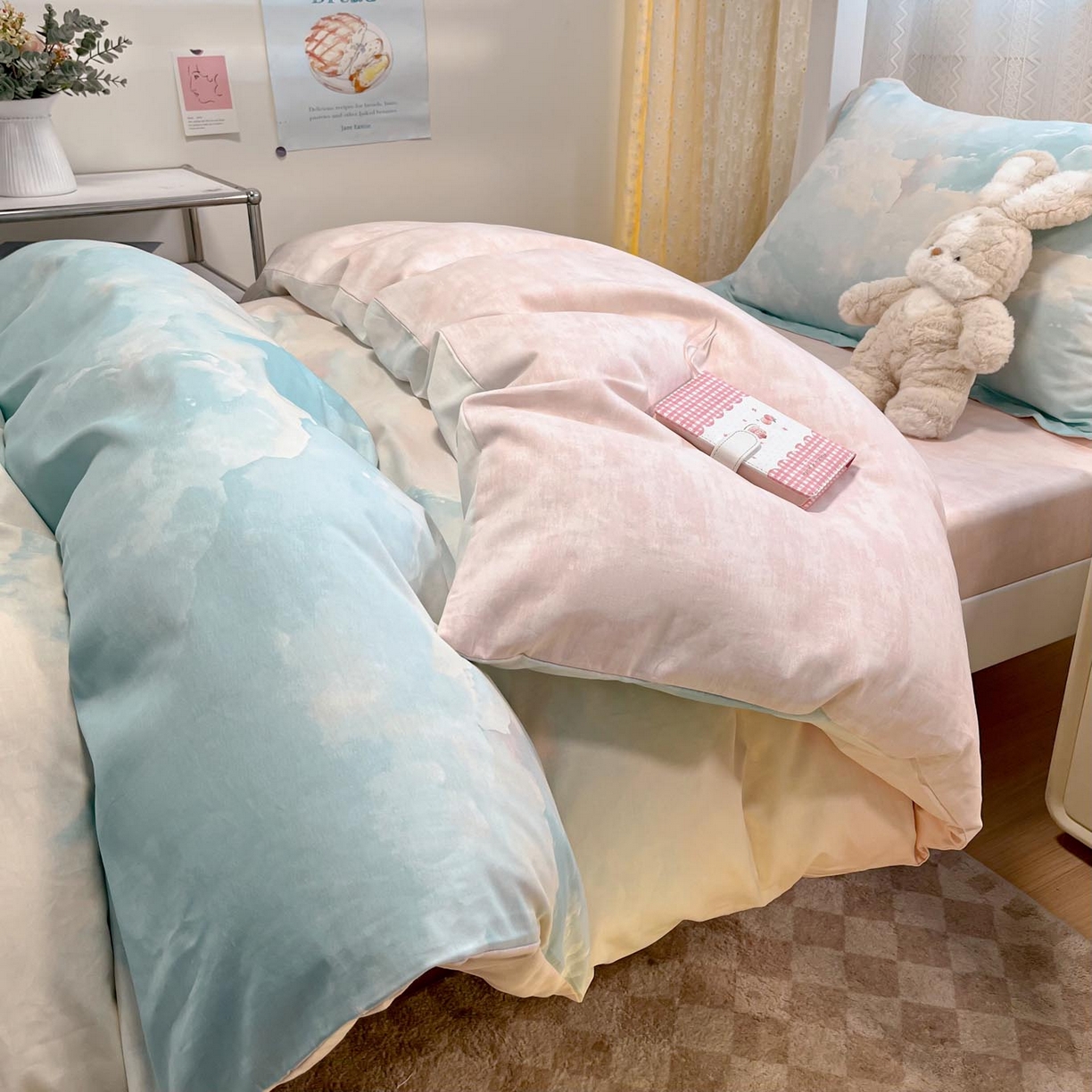 91家纺网 家纺一手货源 找家纺 涵宸家纺 2025新款学生图-全棉印花-甜系三件套四件套 B遐想