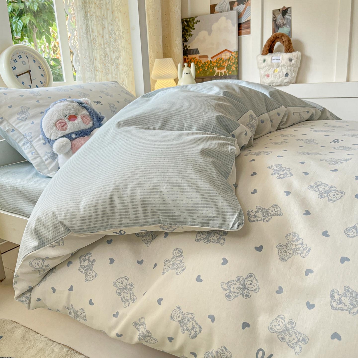 91家纺网 家纺一手货源 找家纺 涵宸家纺 2025新款学生图-全棉印花-甜系三件套四件套 B幸运熊