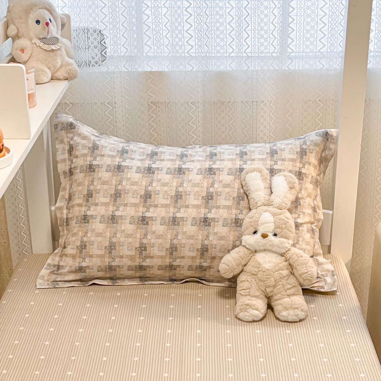 91家纺网 家纺一手货源 找家纺 涵宸家纺 2025新款学生图-全棉印花-甜系三件套四件套 D艾瑞