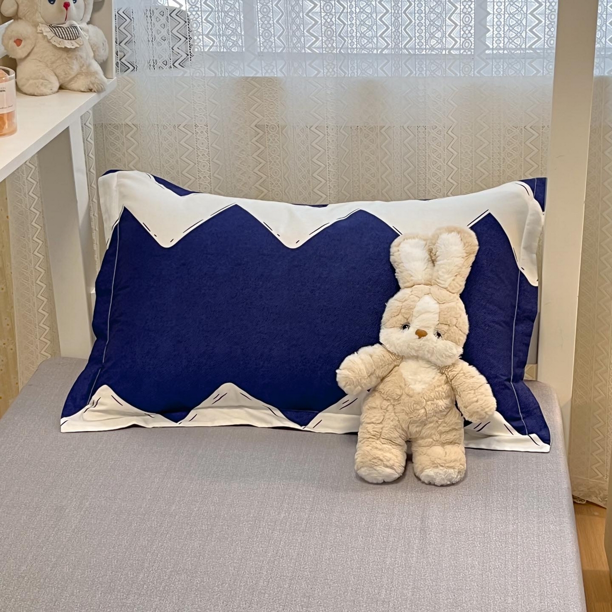 91家纺网 家纺一手货源 找家纺 涵宸家纺 2025新款学生图-全棉印花-甜系三件套四件套 D简爱