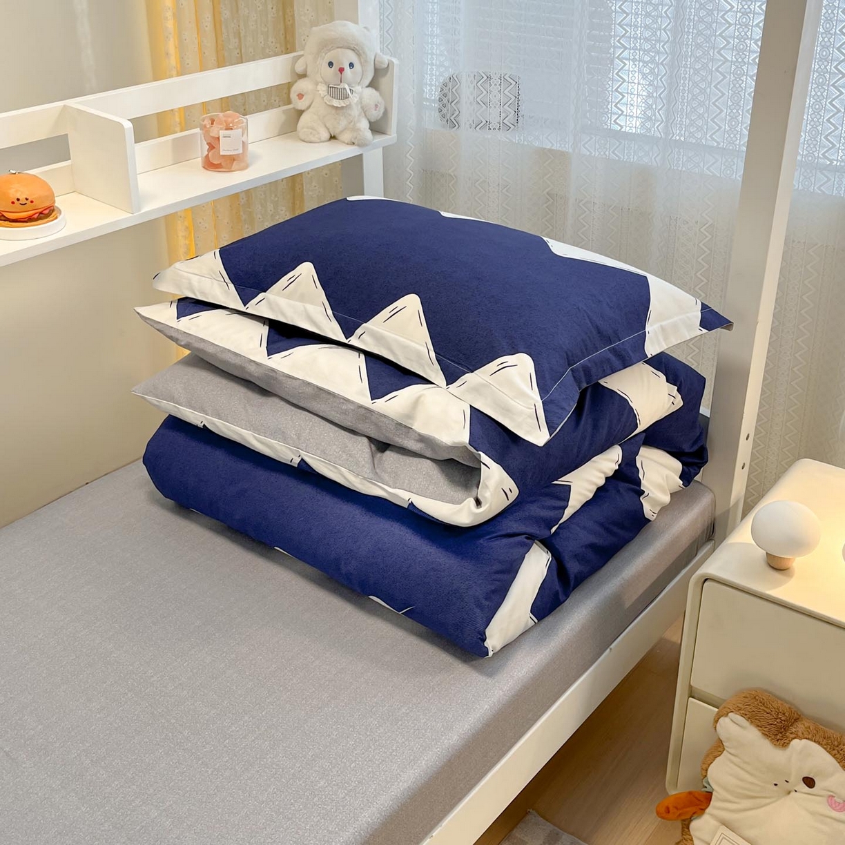 91家纺网 家纺一手货源 找家纺 涵宸家纺 2025新款学生图-全棉印花-甜系三件套四件套 D简爱