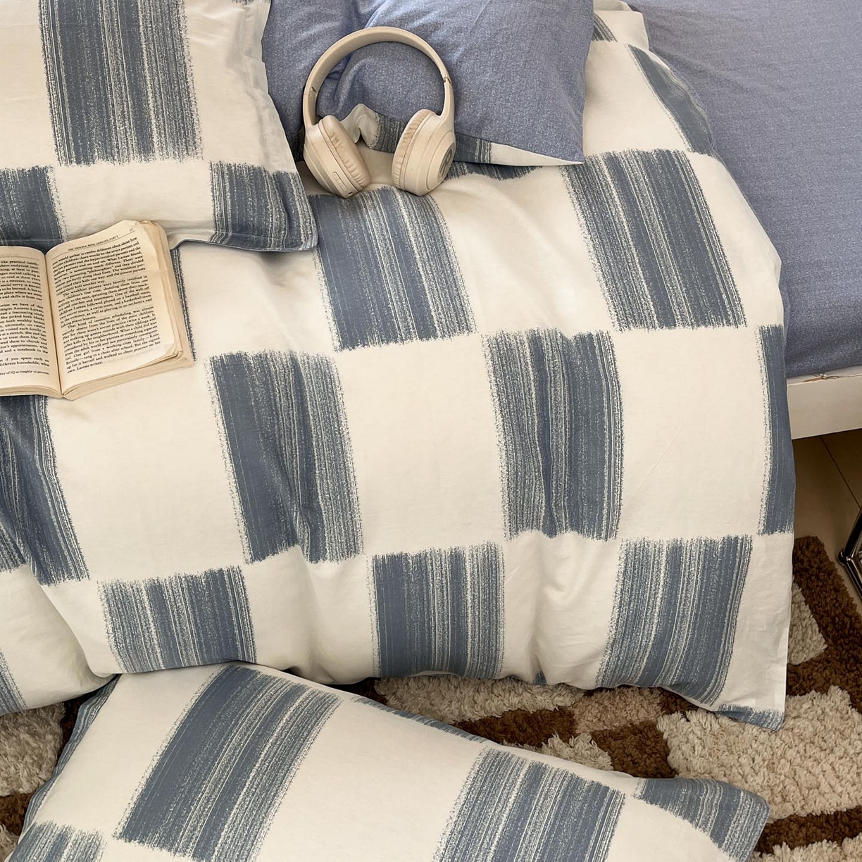 91家纺网 家纺一手货源 找家纺 涵宸家纺 2025新款学生图-全棉印花-甜系三件套四件套 D简西