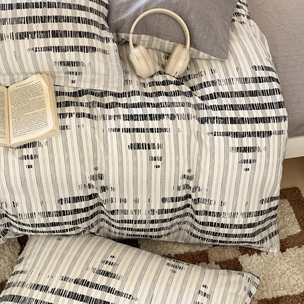 91家纺网 家纺一手货源 找家纺 涵宸家纺 2025新款学生图-全棉印花-甜系三件套四件套 D拉斐尔