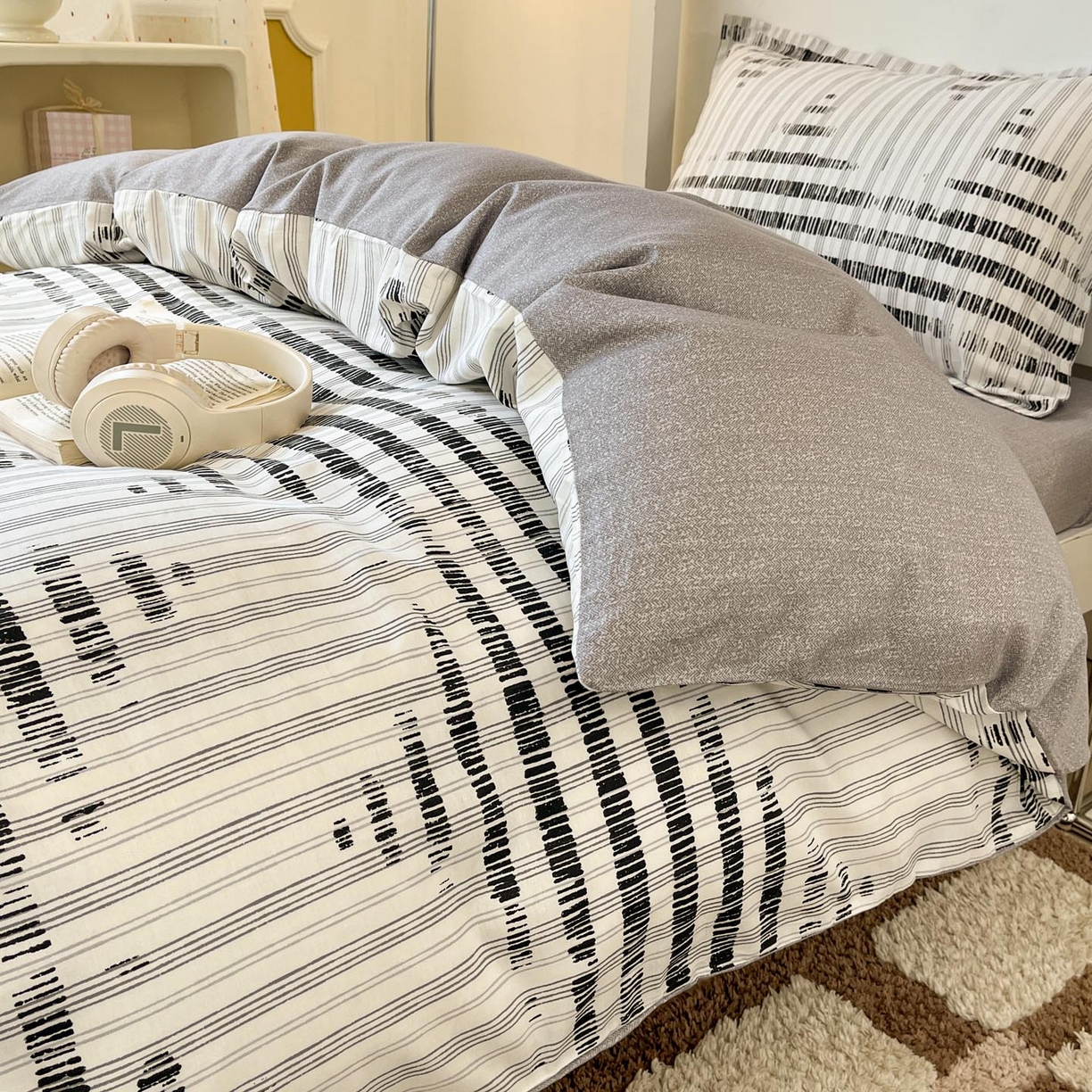 91家纺网 家纺一手货源 找家纺 涵宸家纺 2025新款学生图-全棉印花-甜系三件套四件套 D拉斐尔