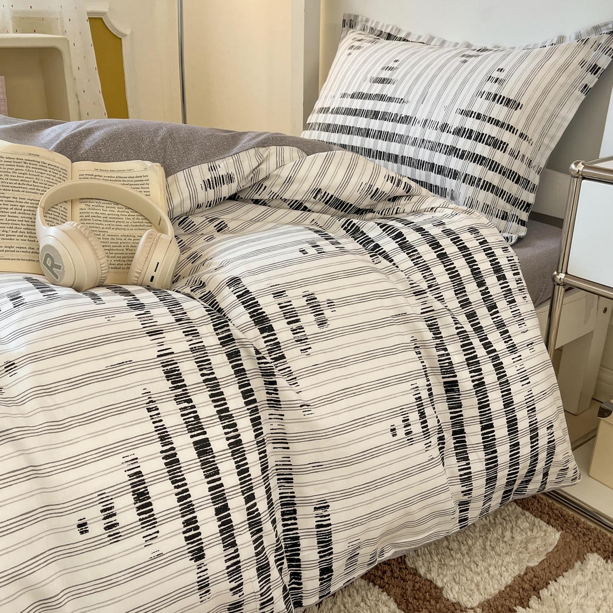 91家纺网 家纺一手货源 找家纺 涵宸家纺 2025新款学生图-全棉印花-甜系三件套四件套 D拉斐尔