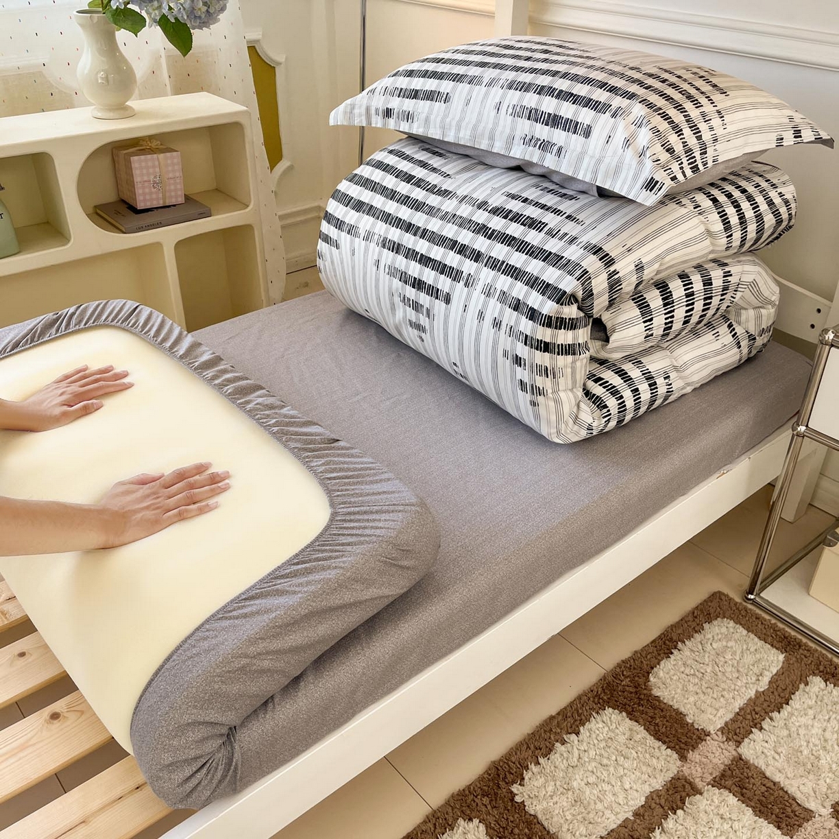 91家纺网 家纺一手货源 找家纺 涵宸家纺 2025新款学生图-全棉印花-甜系三件套四件套 D拉斐尔