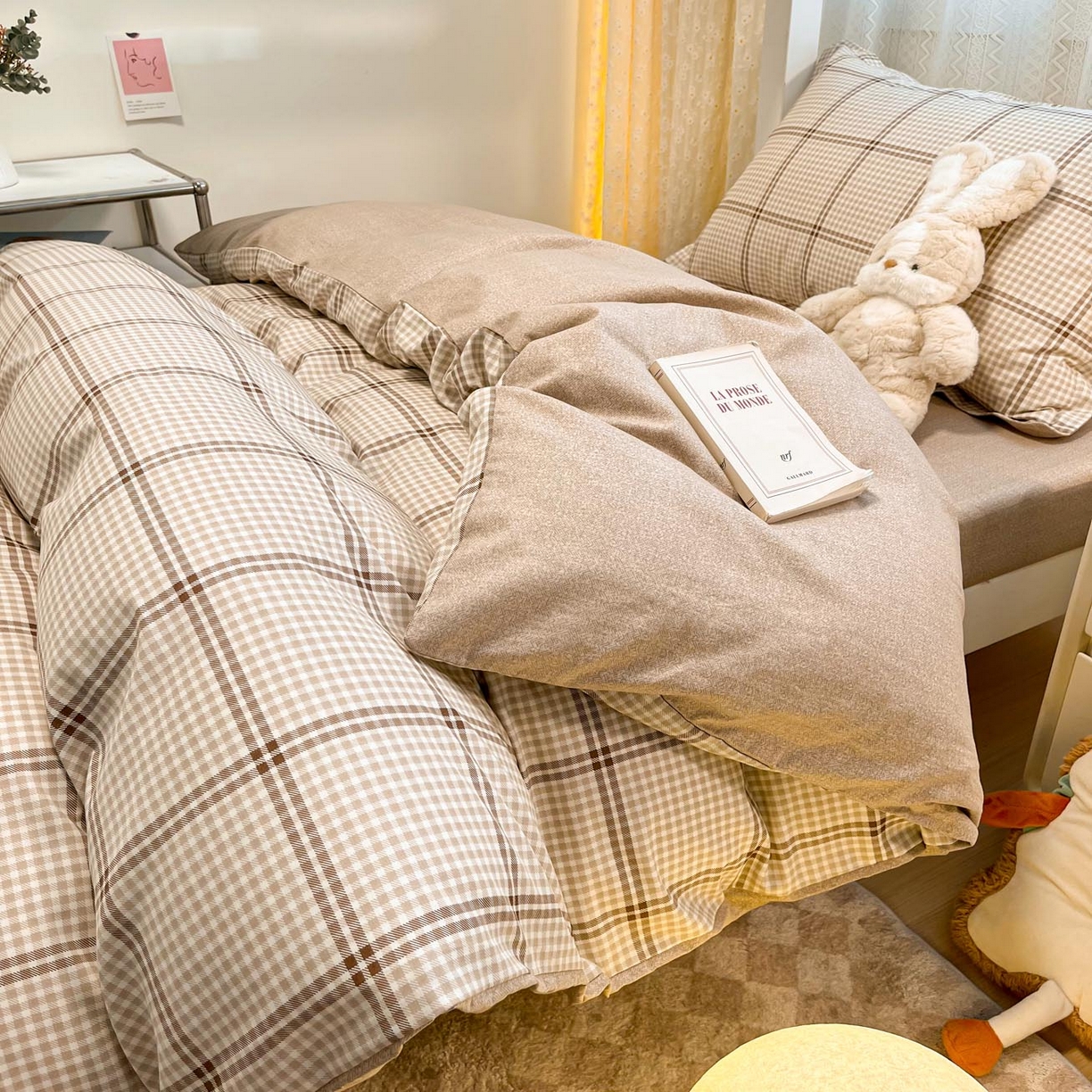 91家纺网 家纺一手货源 找家纺 涵宸家纺 2025新款学生图-全棉印花-甜系三件套四件套 D雅致