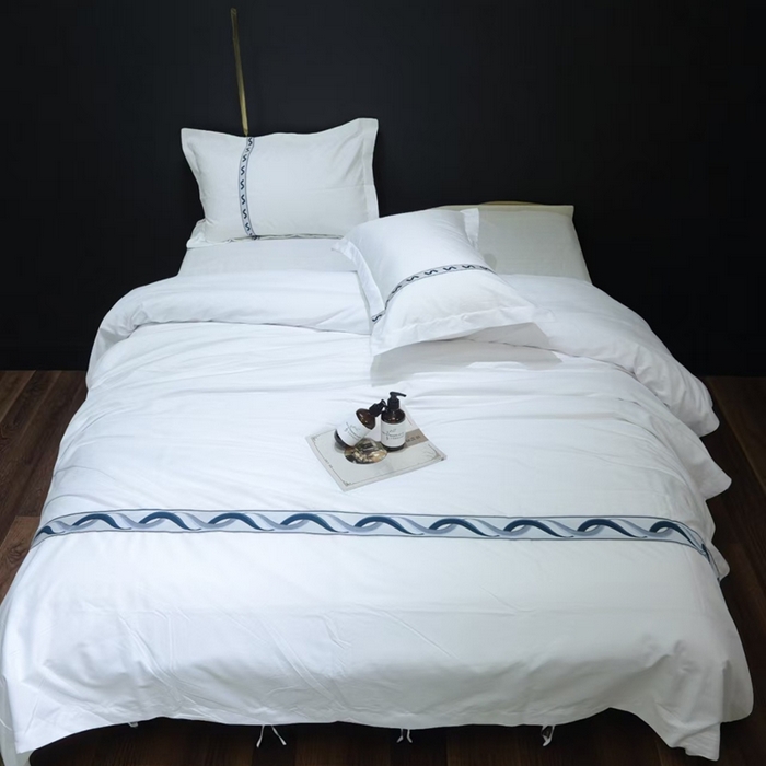 91家纺网 家纺一手货源 找家纺 （总）安力森/诚臻酒店用品2025新款星级酒店纯色四件套高仿棉贴条系带款宾馆四件套