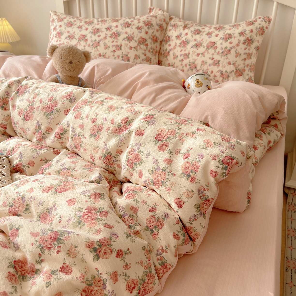 91家纺网 家纺一手货源 找家纺 繁花2025新款学生季第二波木棉水洗棉四件套三件套跑量款 蔷薇岛屿