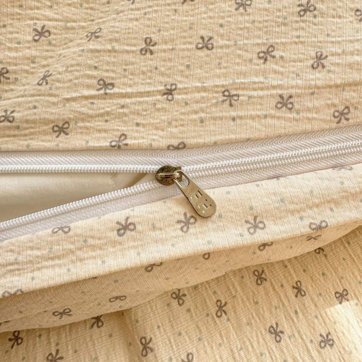 91家纺网 家纺一手货源 找家纺 繁花2025新款学生季第二波木棉水洗棉四件套三件套跑量款 情  书