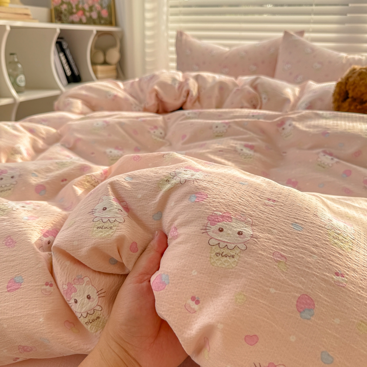 91家纺网 家纺一手货源 找家纺 繁花2025新款学生季第二波木棉水洗棉四件套三件套跑量款 甜筒小猫-粉
