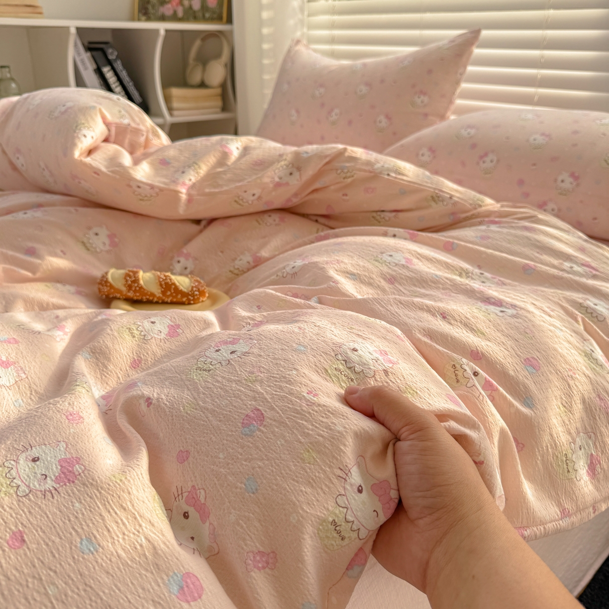 91家纺网 家纺一手货源 找家纺 繁花2025新款学生季第二波木棉水洗棉四件套三件套跑量款 甜筒小猫-粉