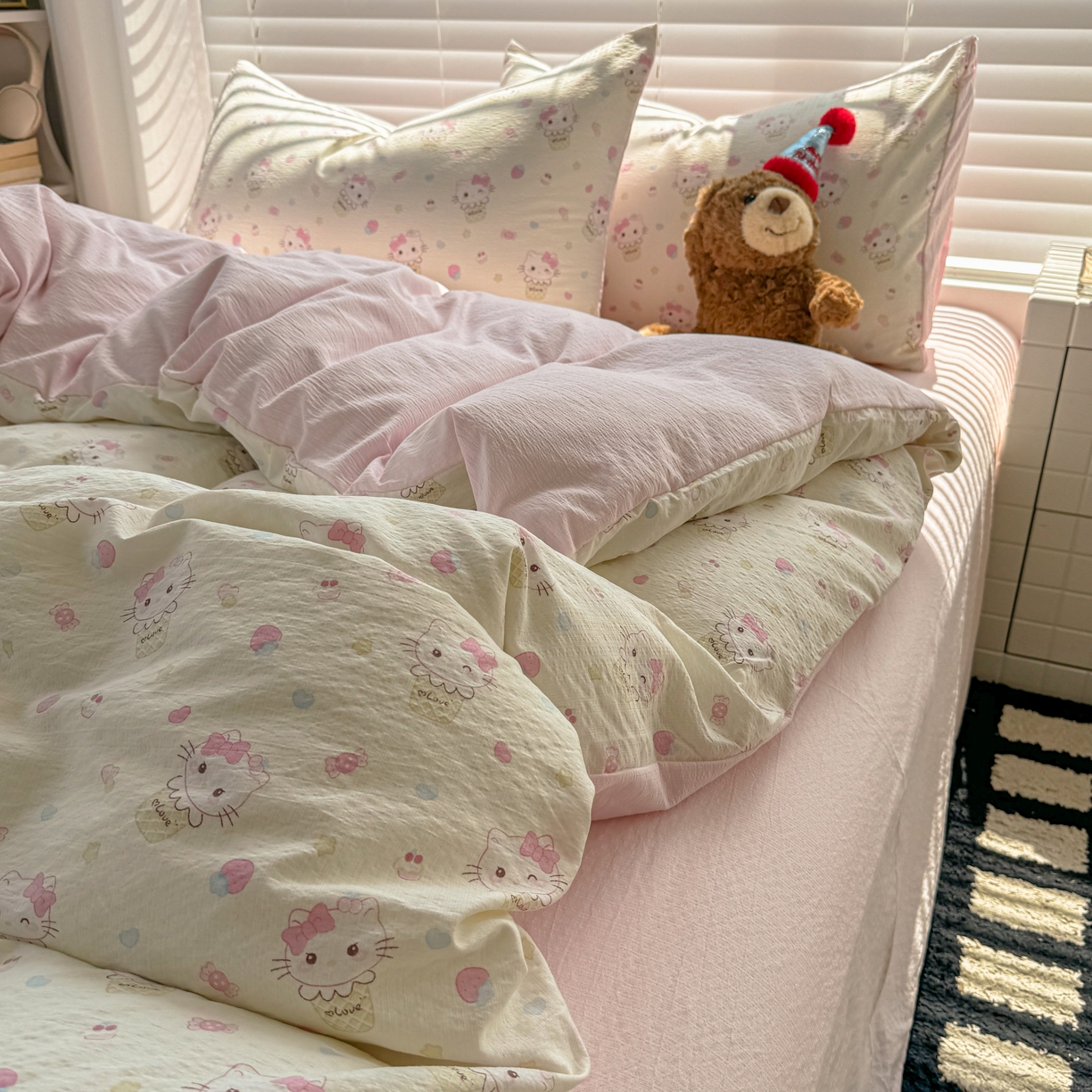 91家纺网 家纺一手货源 找家纺 繁花2025新款学生季第二波木棉水洗棉四件套三件套跑量款 甜筒小猫-米