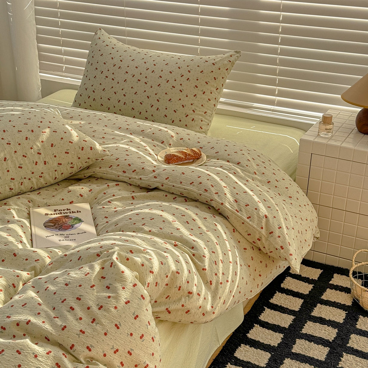 91家纺网 家纺一手货源 找家纺 繁花2025新款学生季第二波木棉水洗棉四件套三件套跑量款 樱桃酱