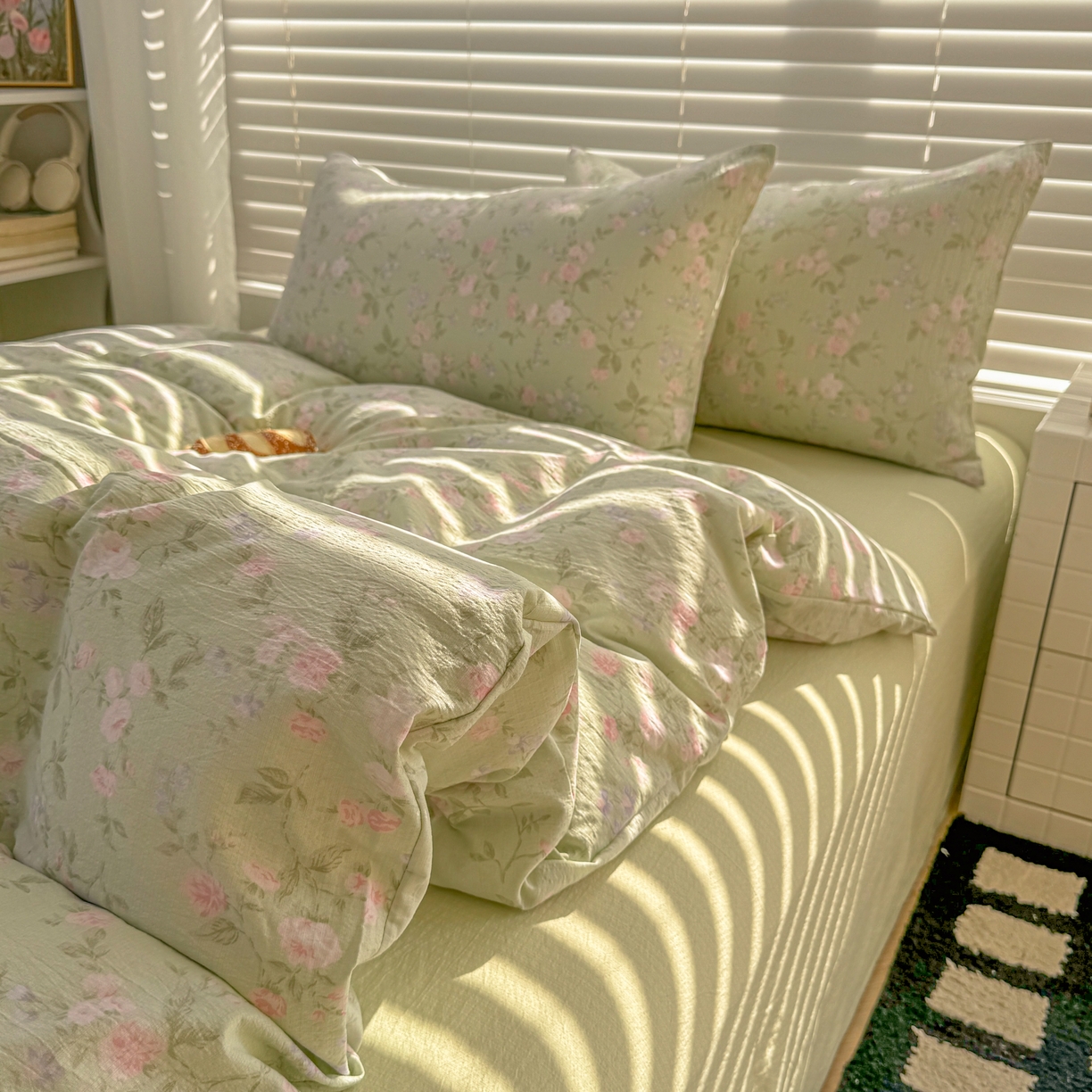 91家纺网 家纺一手货源 找家纺 繁花2025新款学生季第二波木棉水洗棉四件套三件套跑量款 雨棠灼春