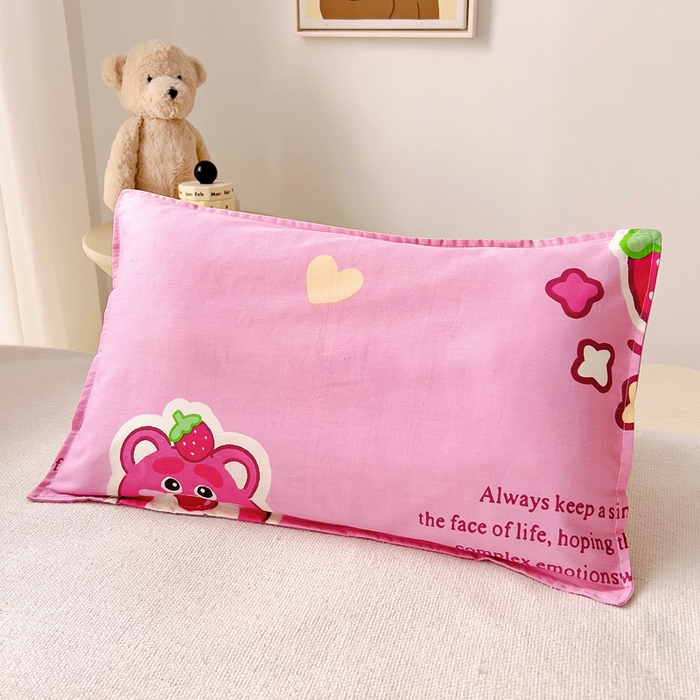 91家纺网 家纺一手货源 找家纺 鱼宝2026新款全棉幼儿园套件--萌趣系列 布袋熊