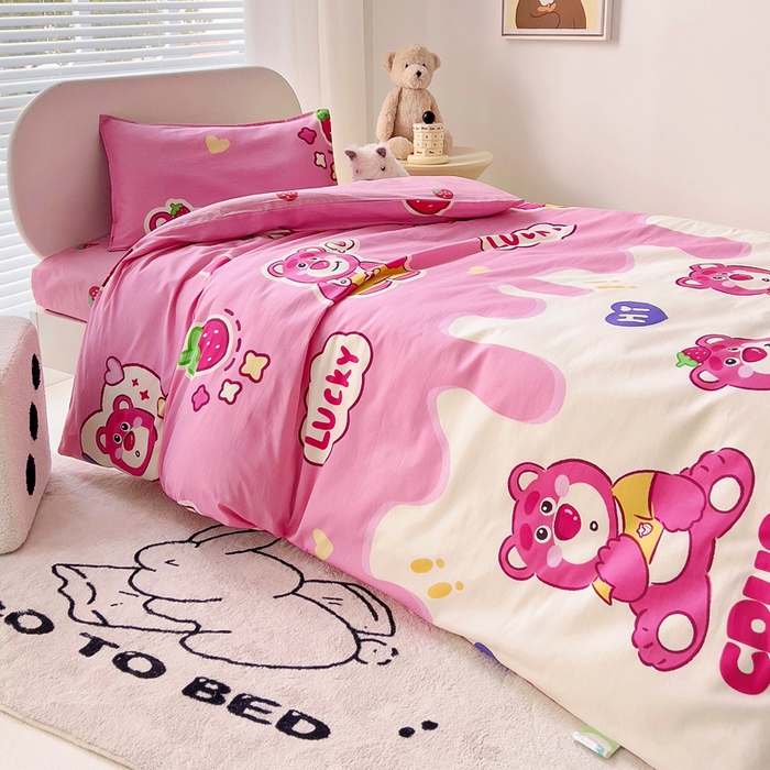 91家纺网 家纺一手货源 找家纺 鱼宝2026新款全棉幼儿园套件--萌趣系列 布袋熊