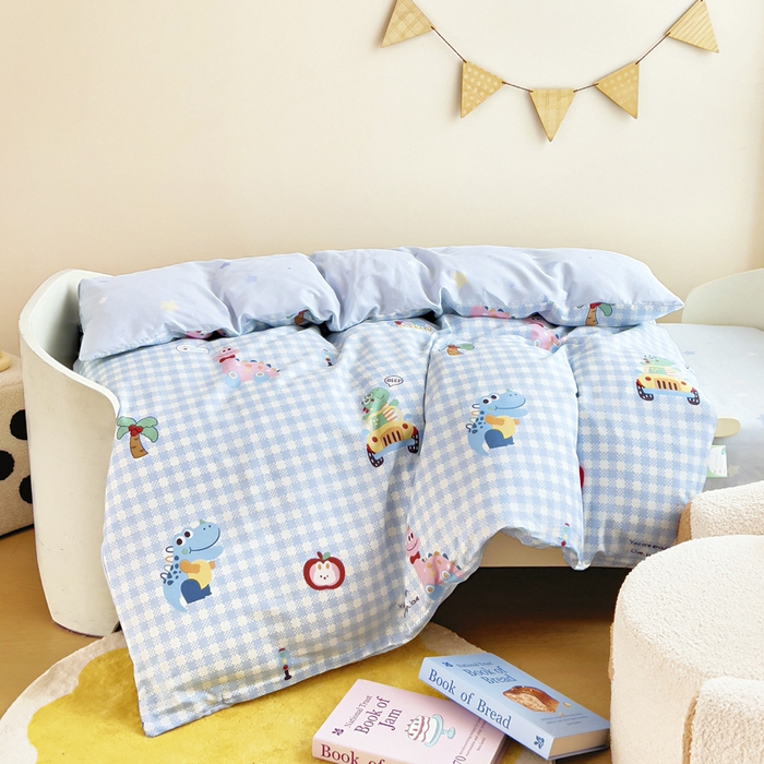 91家纺网 家纺一手货源 找家纺 鱼宝2026新款全棉幼儿园套件--萌趣系列 恐龙家族